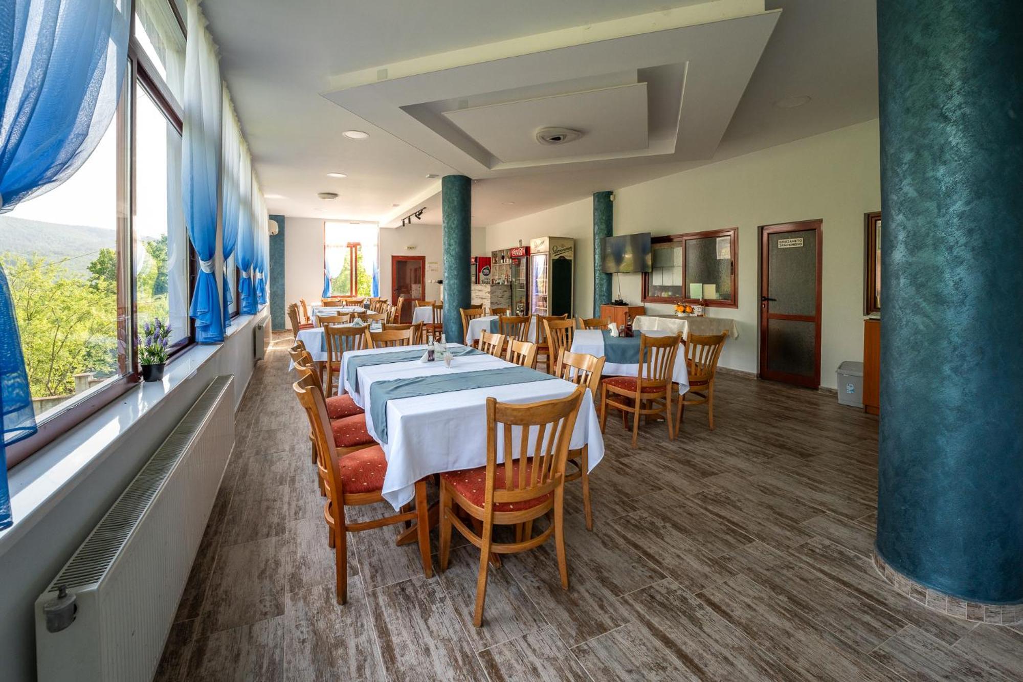 Hotel Комплекс Асеневци à Tsareva Livada Extérieur photo
