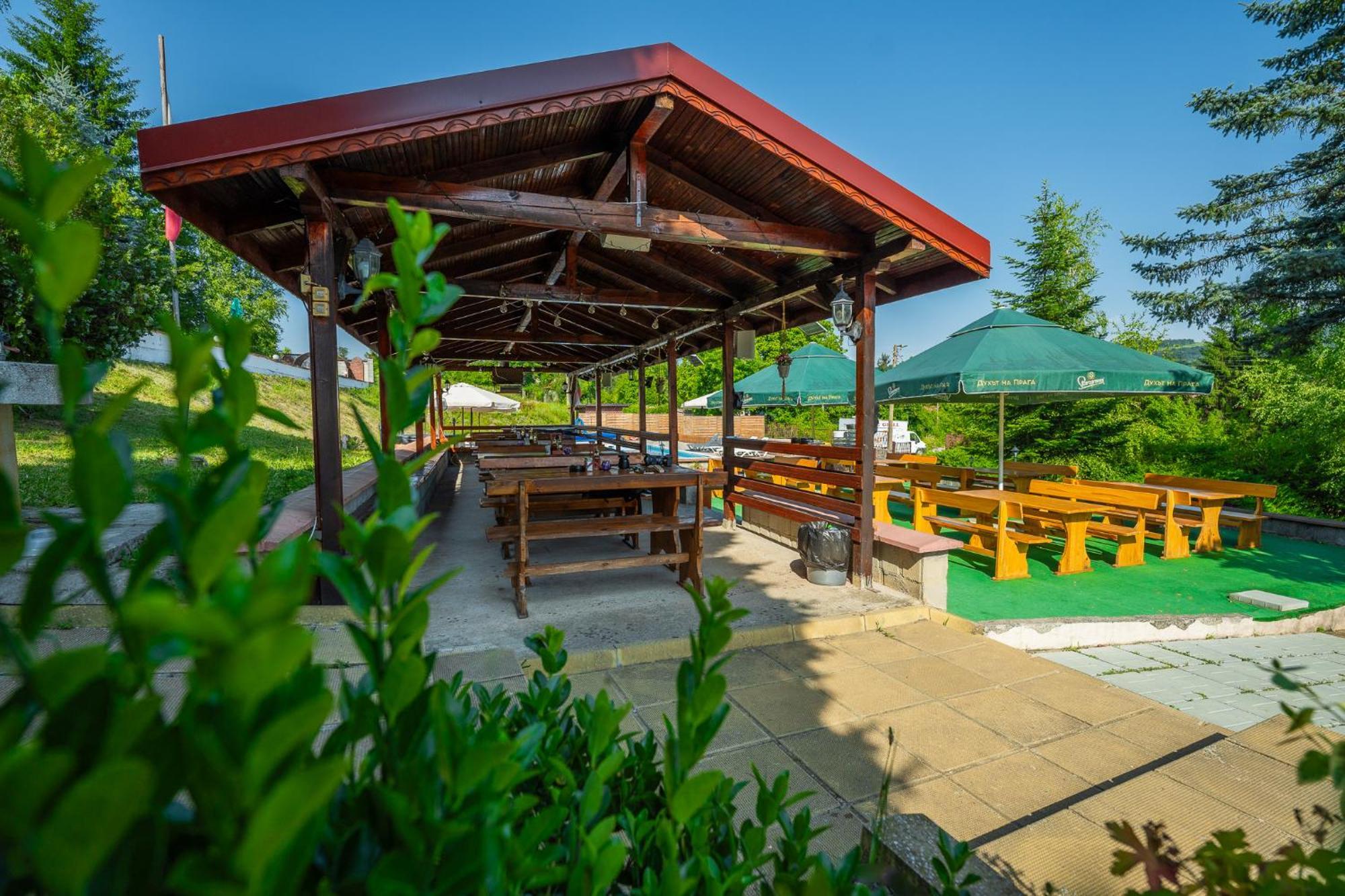 Hotel Комплекс Асеневци à Tsareva Livada Extérieur photo