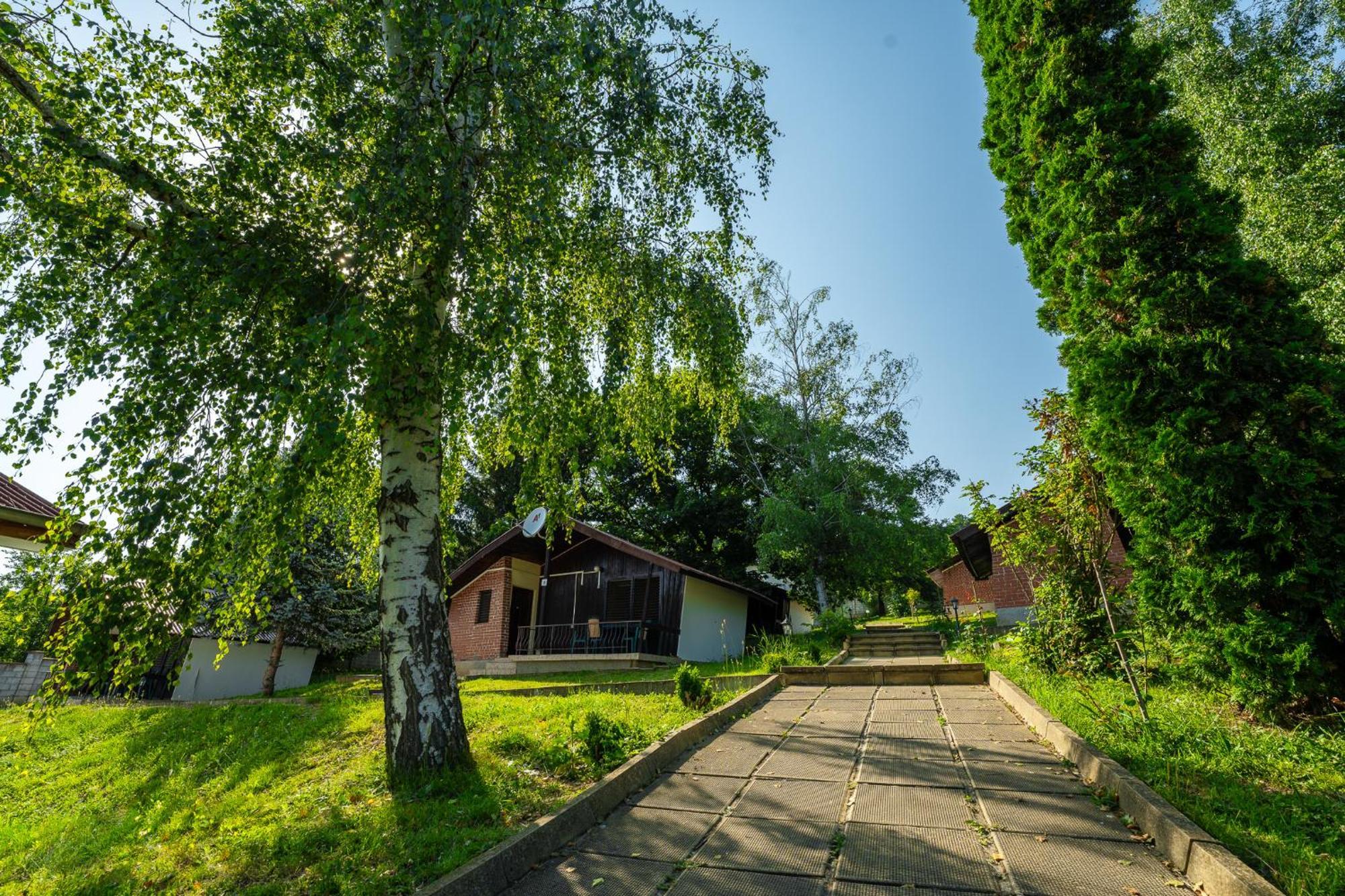 Hotel Комплекс Асеневци à Tsareva Livada Extérieur photo